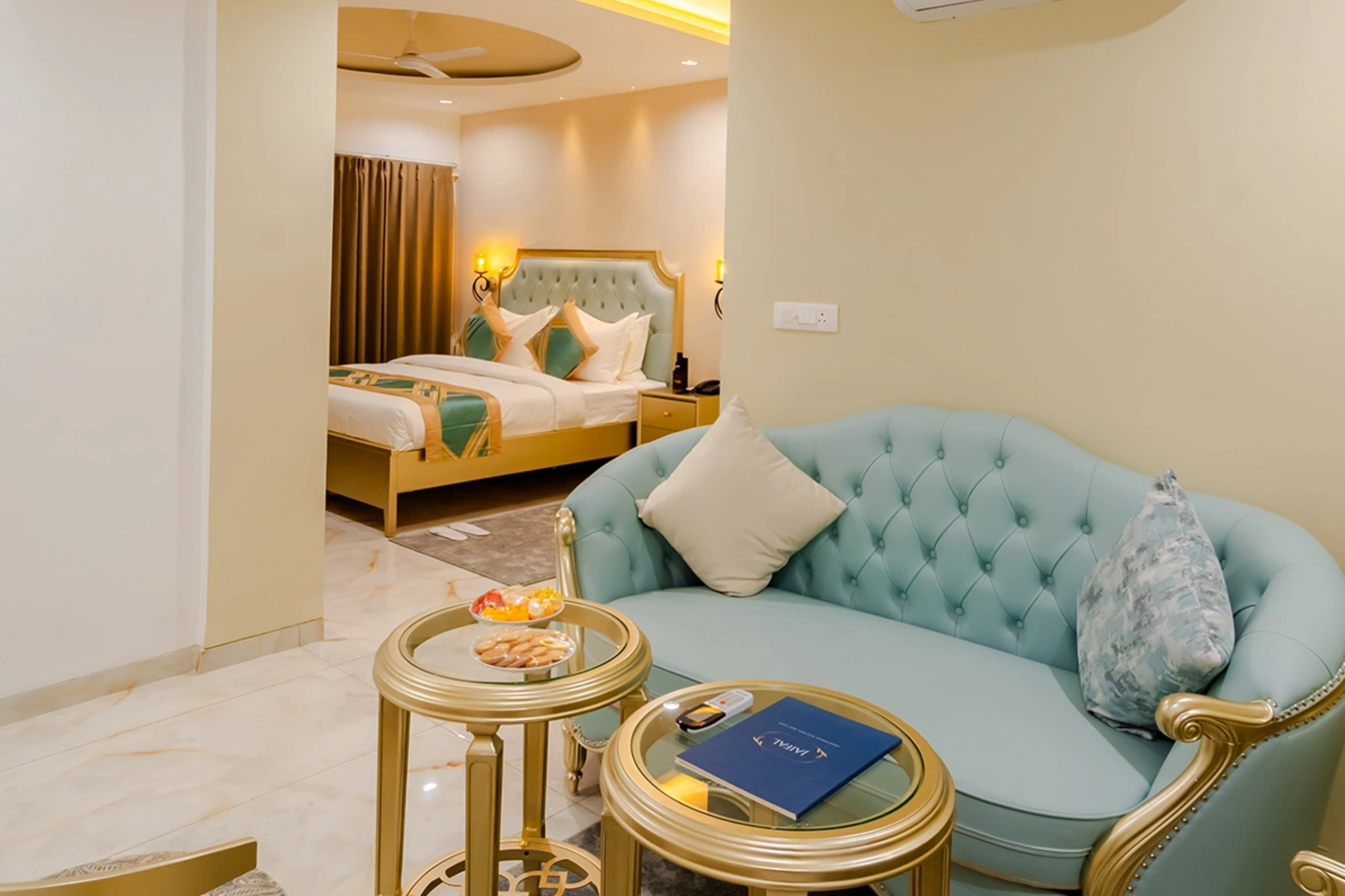 Premium Room